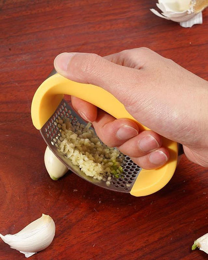 Stainless Steel Garlic Masher Garlic Press Household Manual Curve Fruit Vegetable